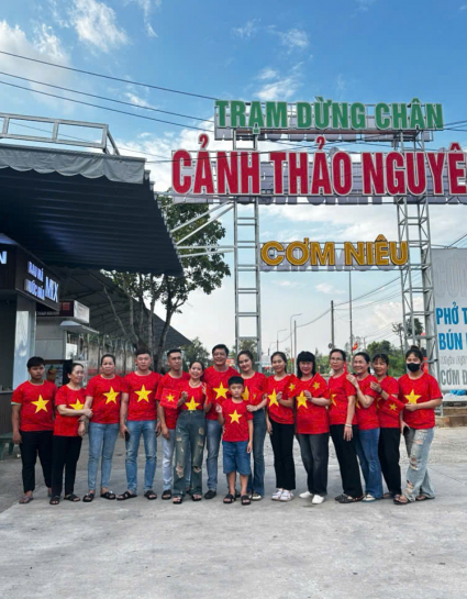 Khách hàng yêu Việt Nam - Cảnh Thảo Nguyên yêu khách hàng