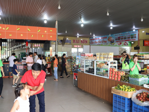 Tiếp đón đoàn khách hàng