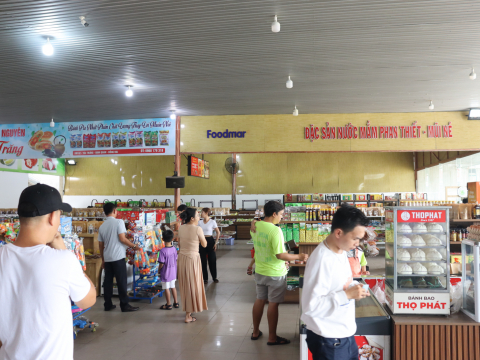 Tiếp đón đoàn khách hàng