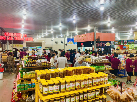 Không Gian Của Trạm Dừng Chân Cảnh Thảo Nguyên