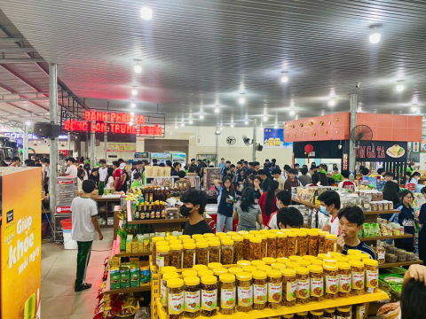 Không Gian Của Trạm Dừng Chân Cảnh Thảo Nguyên