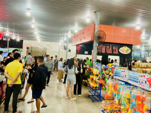 Không Gian Của Trạm Dừng Chân Cảnh Thảo Nguyên