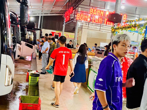 Không Gian Của Trạm Dừng Chân Cảnh Thảo Nguyên