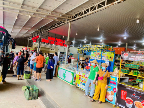 Không Gian Của Trạm Dừng Chân Cảnh Thảo Nguyên