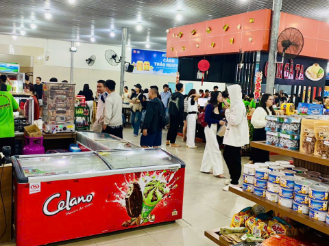 Không Gian Của Trạm Dừng Chân Cảnh Thảo Nguyên