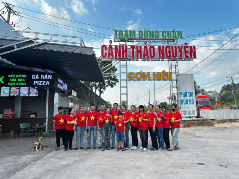 Khách hàng yêu Việt Nam - Cảnh Thảo Nguyên yêu khách hàng